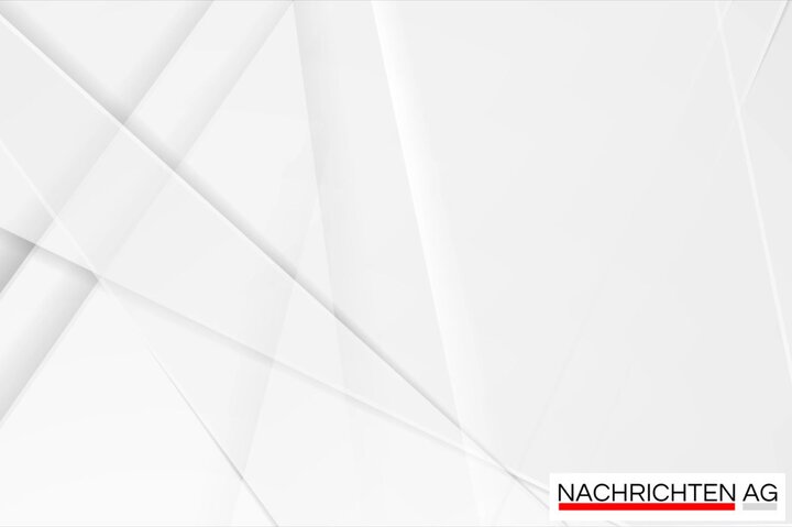 Bundespolizei stellt „falschen Zivilbeamten“ in Ebersbach – Zugfahrt endet im Gewahrsam!