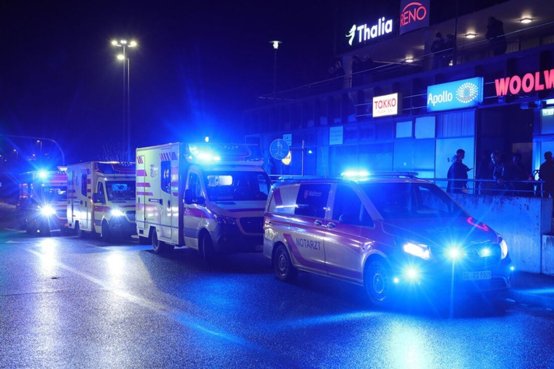 90 Feuerwehrkräfte alarmiert nach Reizstofffreisetzung in Gorbitz: Fünf Personen verletzt, eine ins Krankenhaus gebracht.