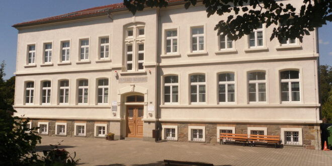Erneuerung der Sportfreiflächen an der Förderschule Engelsdorf