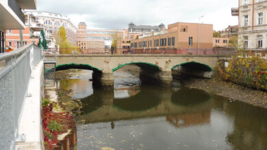 Arbeiten an der Karlbrücke: Stahlbögen werden im Februar montiert