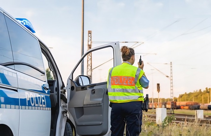 Steine auf Gleisen: Bundespolizei ermittelt nach Zugstopp bei Niesky!